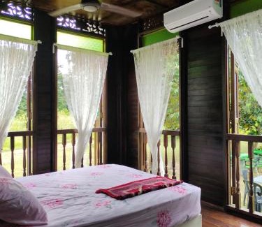 Kampung Jimah Maison | Homestay Kampung Den