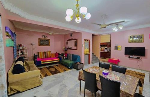 Sungai Buloh Maison | Homestay LaNik Saujana Utama 2
