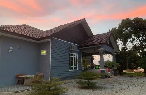 Kampung Ru Muda Maison | Homestay Maznor