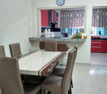 Kuala Kangsar Maison | Homestay Mama D'Chandan