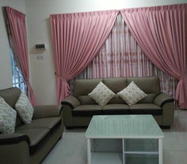 Kuala Kangsar Maison | Homestay Mama D'Chandan