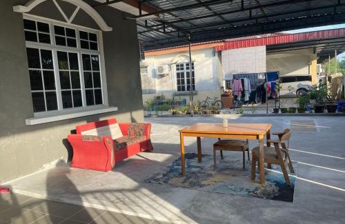 Kampung Tanah Kebun Maison | Homestay MamaTwinz, musslimstay, Parit Buntar