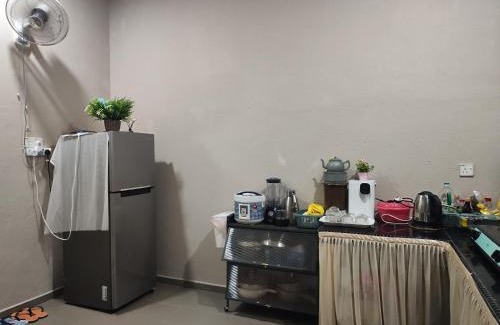 Taman Sri Cempaka Maison | Homestay Norzul