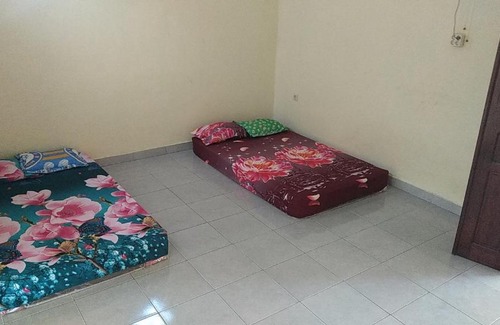 Madurejo Maison | Homestay Pak min Jlatren