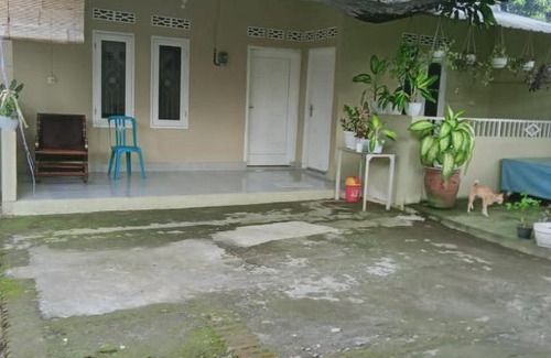 Kecamatan Kuripan Maison | Homestay Pedaleman