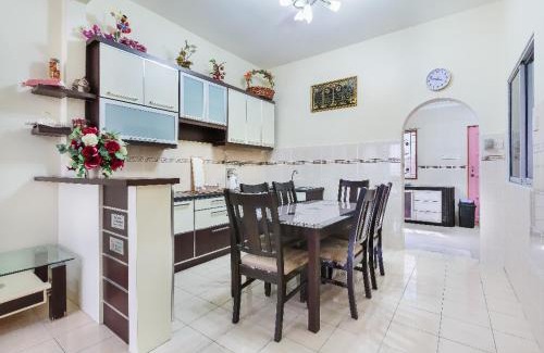 Pulai Maison | Homestay Rini Zikry