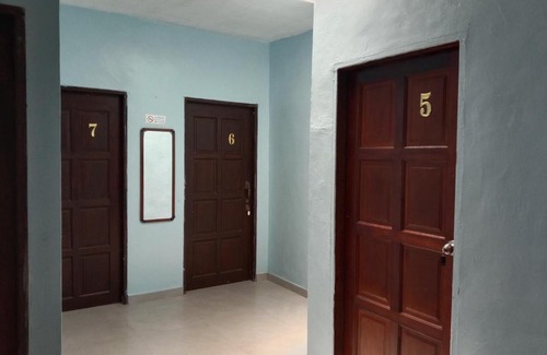 Pulau Tawar Maison | Homestay Sri Lepar 3 Mekar Sari