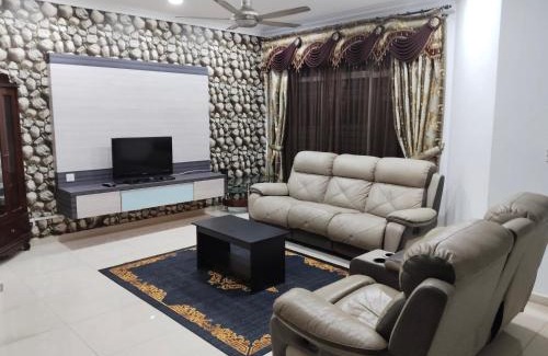 Kluang Maison | Homestay Taman Makmur