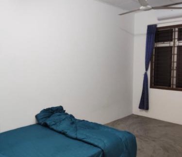 Kluang Maison | Homestay Taman Makmur