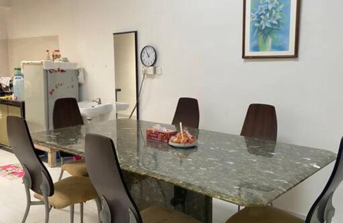 Taman Sri Nibong Maison | Homestay Taman Sri Nibong 庆丰园