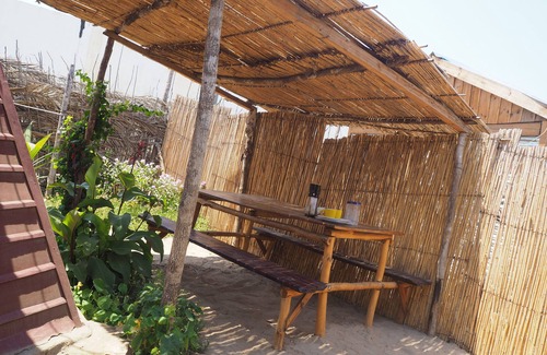 Toliara Maison | tipi maison chez l'habitant de matériaux naturels garde la fraîcheur (ecolodge)