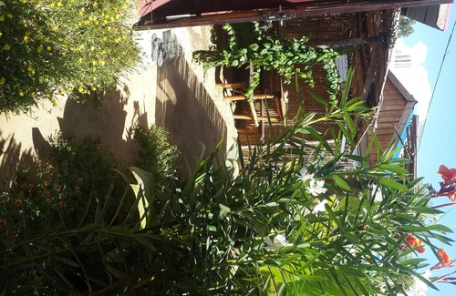 Toliara Maison | tipi maison chez l'habitant de matériaux naturels garde la fraîcheur (ecolodge)