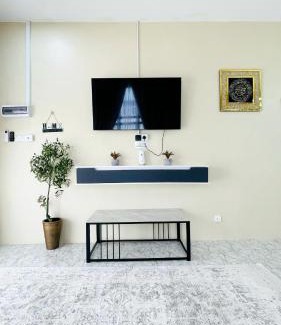 Gambang Maison | Homestay THE INDRA
