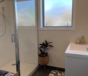 Pukekohe Maison | Homestay with Saana