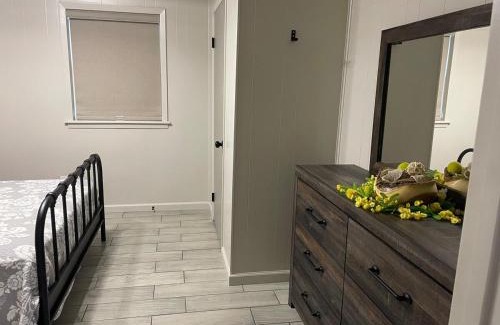 Hugo Maison | HomeSuite Cabin Relaxing Getaway Near Casino