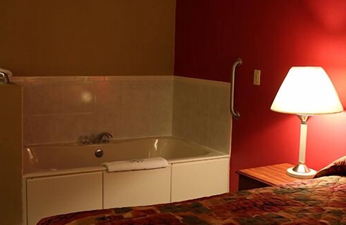 Schererville Hôtel | HomeTown Inn & Suites