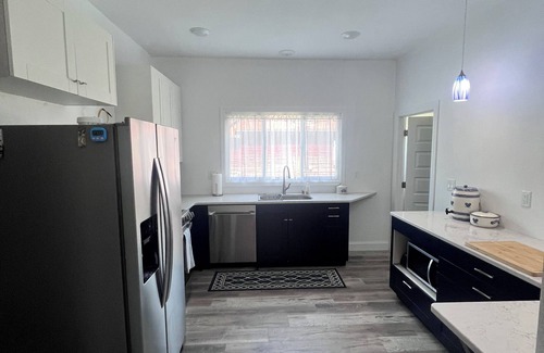 Gothenburg Maison | Hometown Retreat Tremendous 5-bedroom house with AC in charming Gothenburg