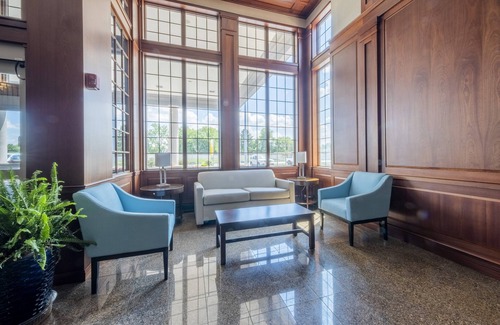 New Castle Hôtel | HomeTowne Studios by Red Roof Wilmington - New Castle
