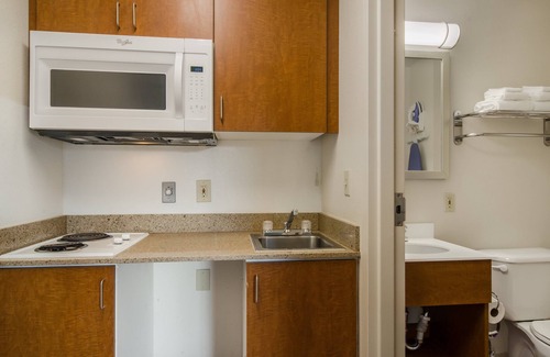 Glendale Hôtel | HomeTowne Studios By Red Roof Denver - Glendale/ Cherry Creek
