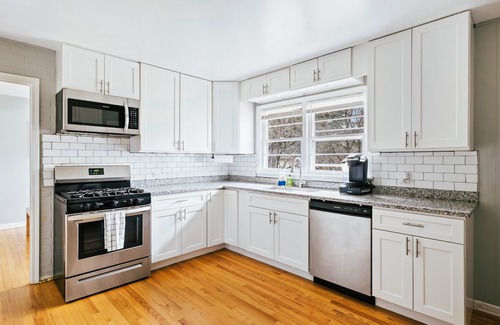Homewood Maison | Homewood Oasis with 3 Beds and A Fully Fenced Backyard!