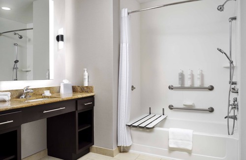 Carle Place Hôtel | Homewood Suites by Hilton Carle Place - Garden City, NY