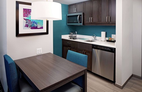 Ronkonkoma Hôtel | Homewood Suites by Hilton Ronkonkoma