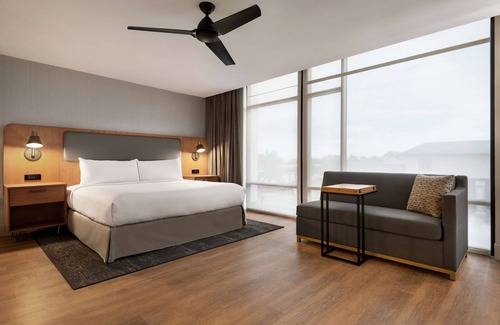 Riverfront Hôtel | Homewood Suites by Hilton Wilmington Downtown