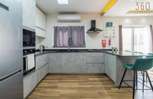 Birkirkara Appartement | Homey 1BR home with Balcony in Heart of Malta!