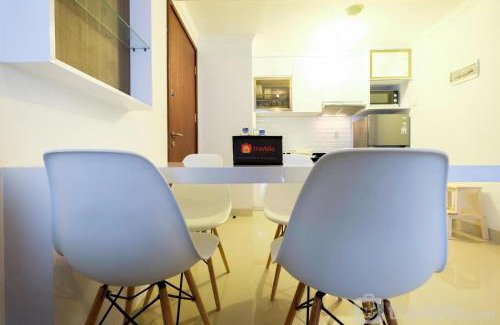East Jakarta Appartement | Homey 2BR Signature Park Grande Apartment By Travelio