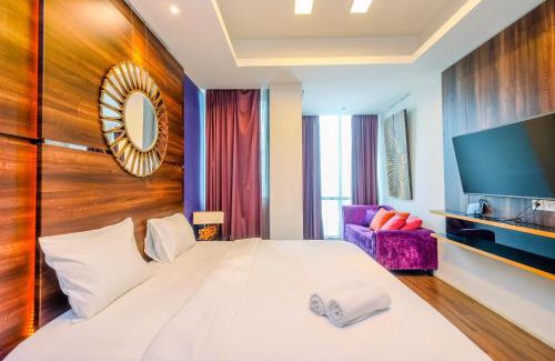 Bangka Appartement | Homey Penthouse 3BR with Extra Room Kemang Village Apartment By Travelio