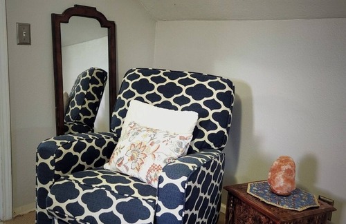 South Central Appartement | Homey upstairs apartment in South Central Salem, OR