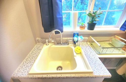 South Central Appartement | Homey upstairs apartment in South Central Salem, OR