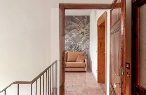 Pontasserchio Appartement | Homiday- Casa Oriana- Apt Giraffe