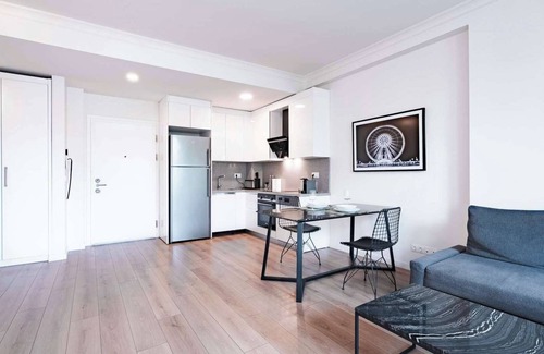 Besiktas Appartement | Homie Suites | Maçka | 70sqm 1br Apartment #M3