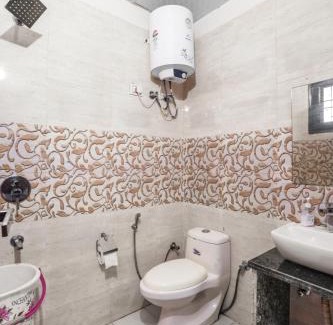 Vaishali Appartement | Homlee-Divya 3BHK-Vaishali Metro-Lift-Max Hospital
