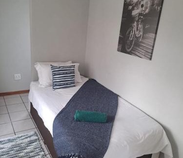 Rustenburg Maison | Honey Bee Guesthouse