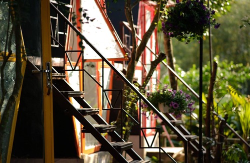 Huong Thuy Maison | Honeycomb Bungalow: Secluded Garden Retreat at an Authentic Village Homestay