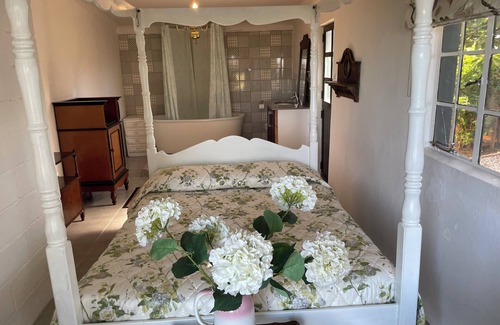 Grabouw Maison | Honeymoon Stay at The James Family Farm