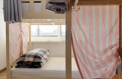 Sinchon-dong Maison | Hongdae Cheese Guesthouse