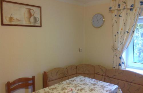 Heviz Appartement | Honvéd Apartmanház