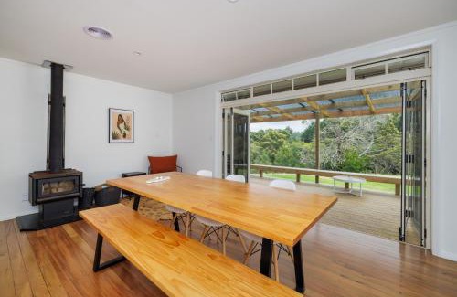 Kerikeri Maison | Hook and Line Hideaway - Kerikeri Holiday Home