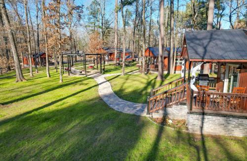 Broken Bow Maison | Hook, Line and Sinker Retreat with Fire Pit!
