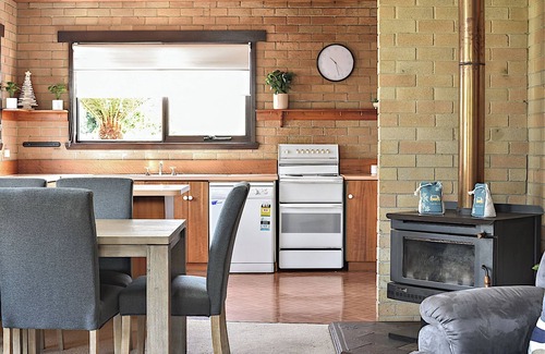 Stieglitz Maison | Hook, Wine & Sinker Retreat