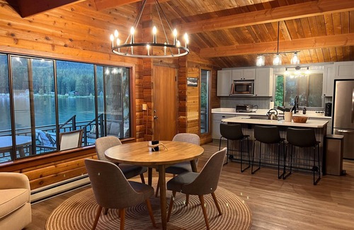Hope Cabine | Hope Cabin on Lake Pend Oreille