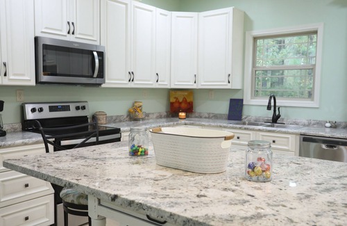 Eastman Maison | Hope House - Christian Retreat