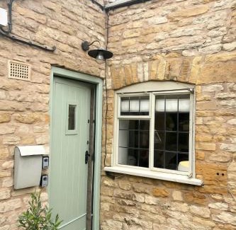 Longborough Maison | Hope, Luxury Cotswold Couples Retreat
