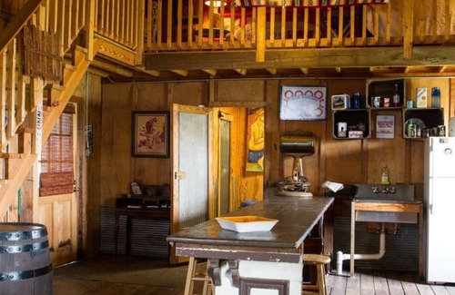 Clarksdale Cabine | Hopson Loft