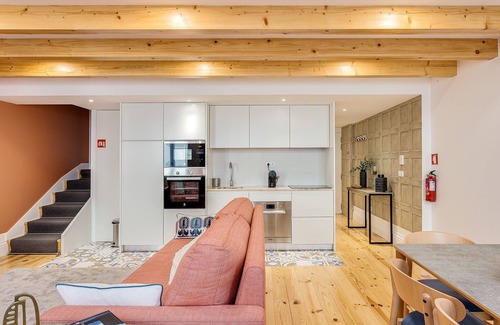 Paranhos Appartement | Hopstays - Oporto Tiles 2