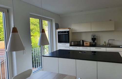 Moos Appartement | höriHaus 1804 - Apartment "Höriblick": Quiet, less than 200m from the lake, restaurants, Edeka