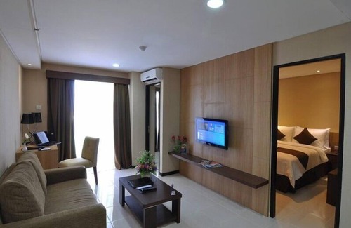 Panunggangan Utara Hôtel | Horison Grand Serpong